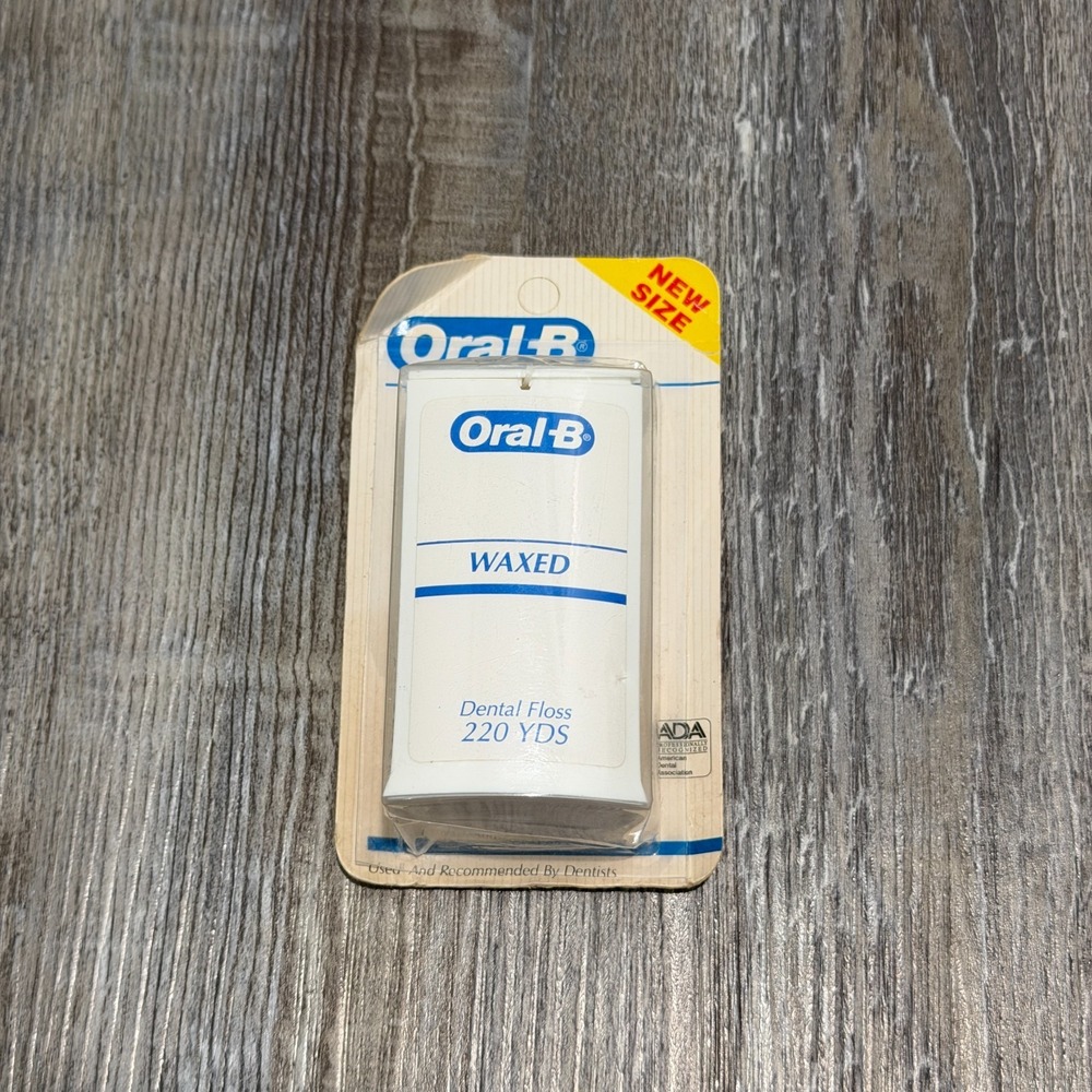 Vintage Oral-B Waxed Dental Floss 220 Yards 1991 Open Box